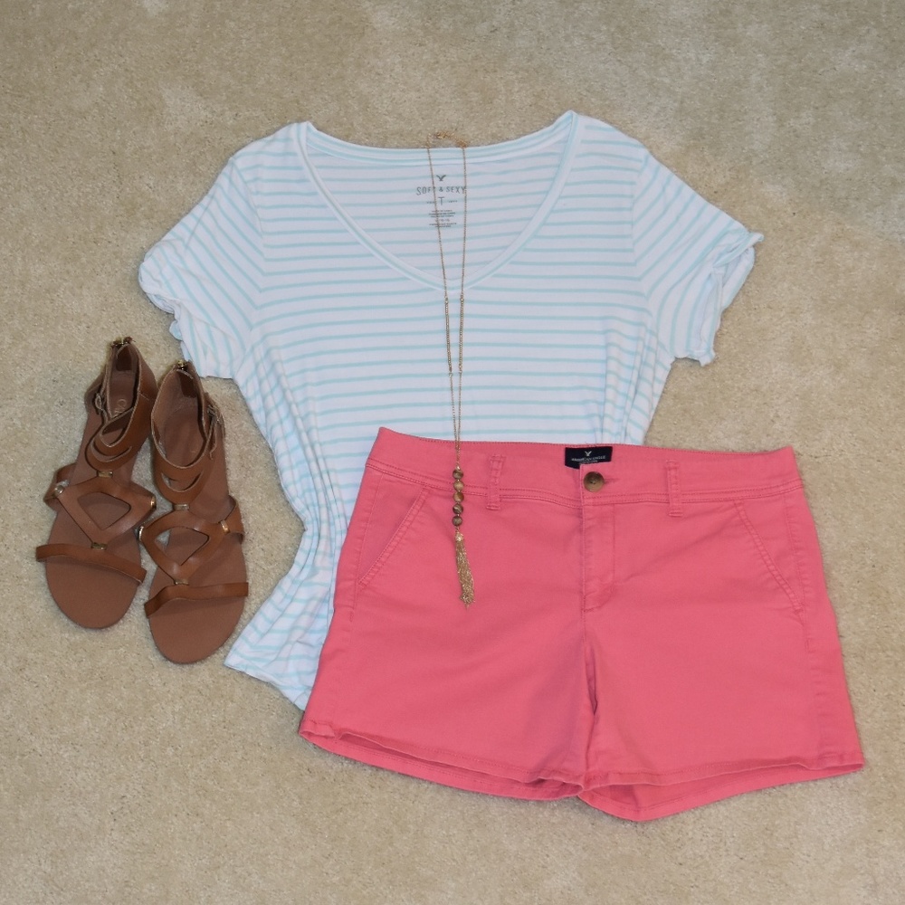American Eagle Pink Shorts Size 10